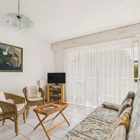 400m De La Grande Plage, 2 Adultes 2 Enfants