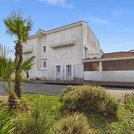 400m De La Grande Plage, 2 Adultes 2 Enfants